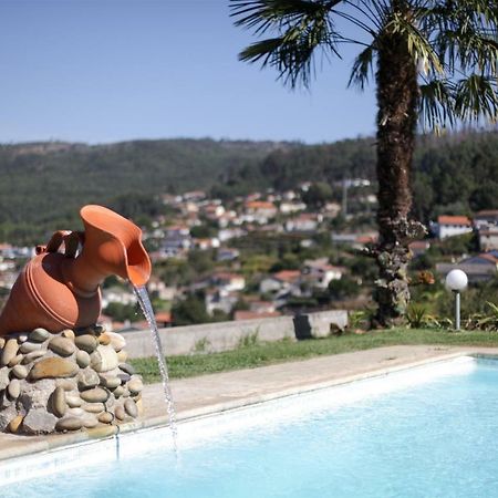 Casa Rural Do Salgueirinho ซานโตชีร์โซ ภายนอก รูปภาพ