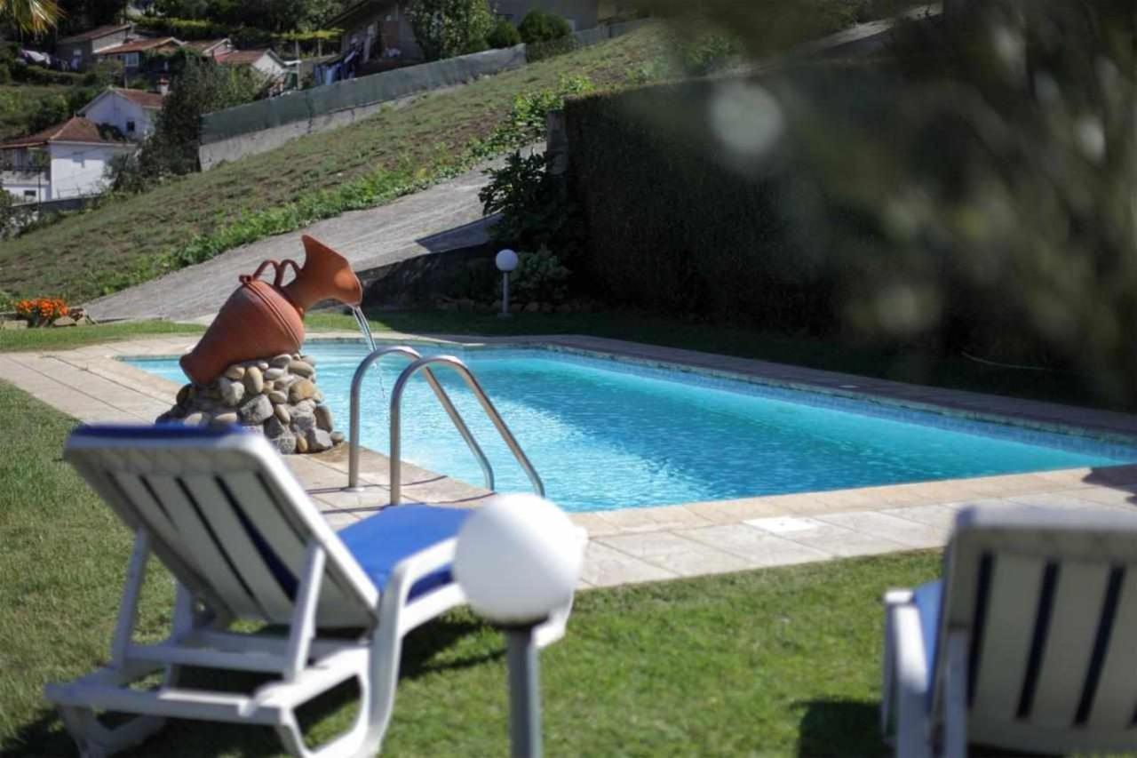Casa Rural Do Salgueirinho ซานโตชีร์โซ ภายนอก รูปภาพ