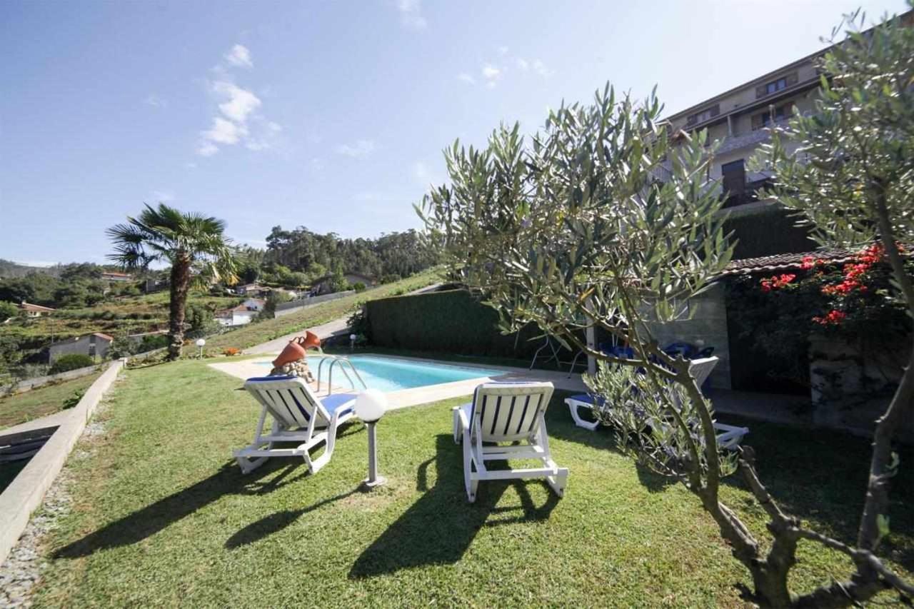 Casa Rural Do Salgueirinho ซานโตชีร์โซ ภายนอก รูปภาพ